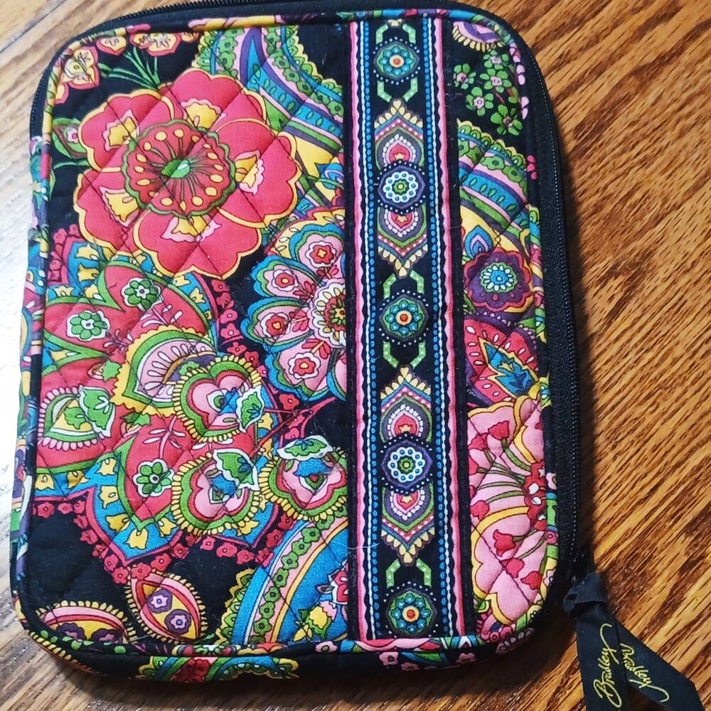 New Without Tags Vera Bradley Tech Sleeve Tablet Case